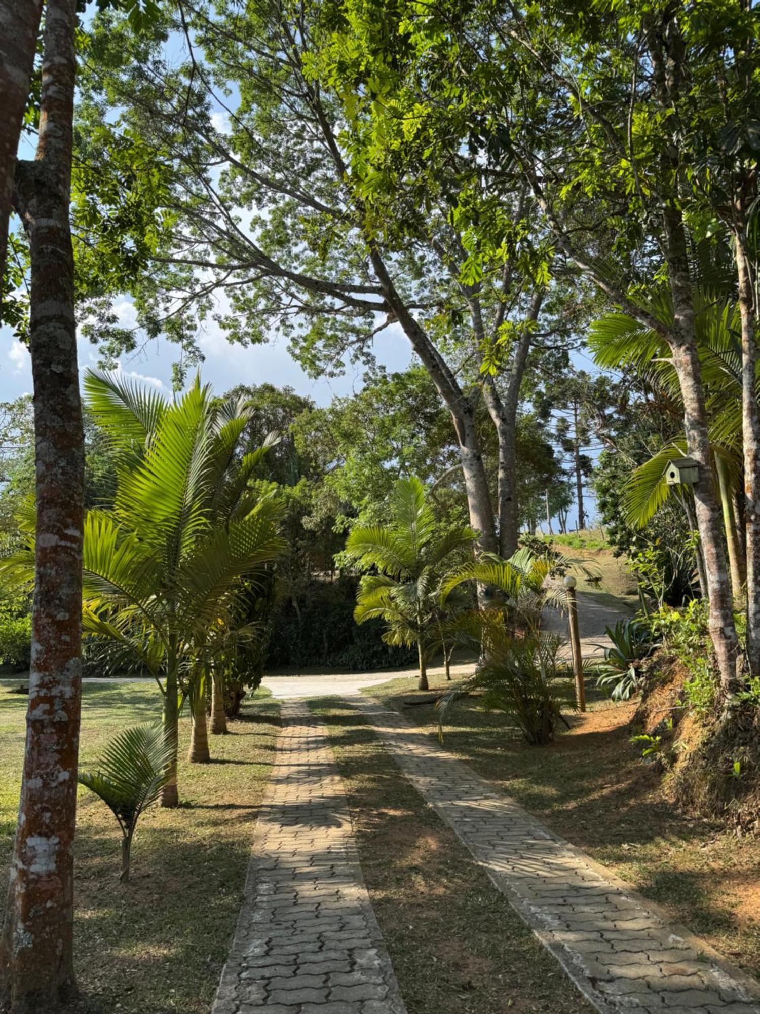 Recanto Dos Passaros Inn Cunha